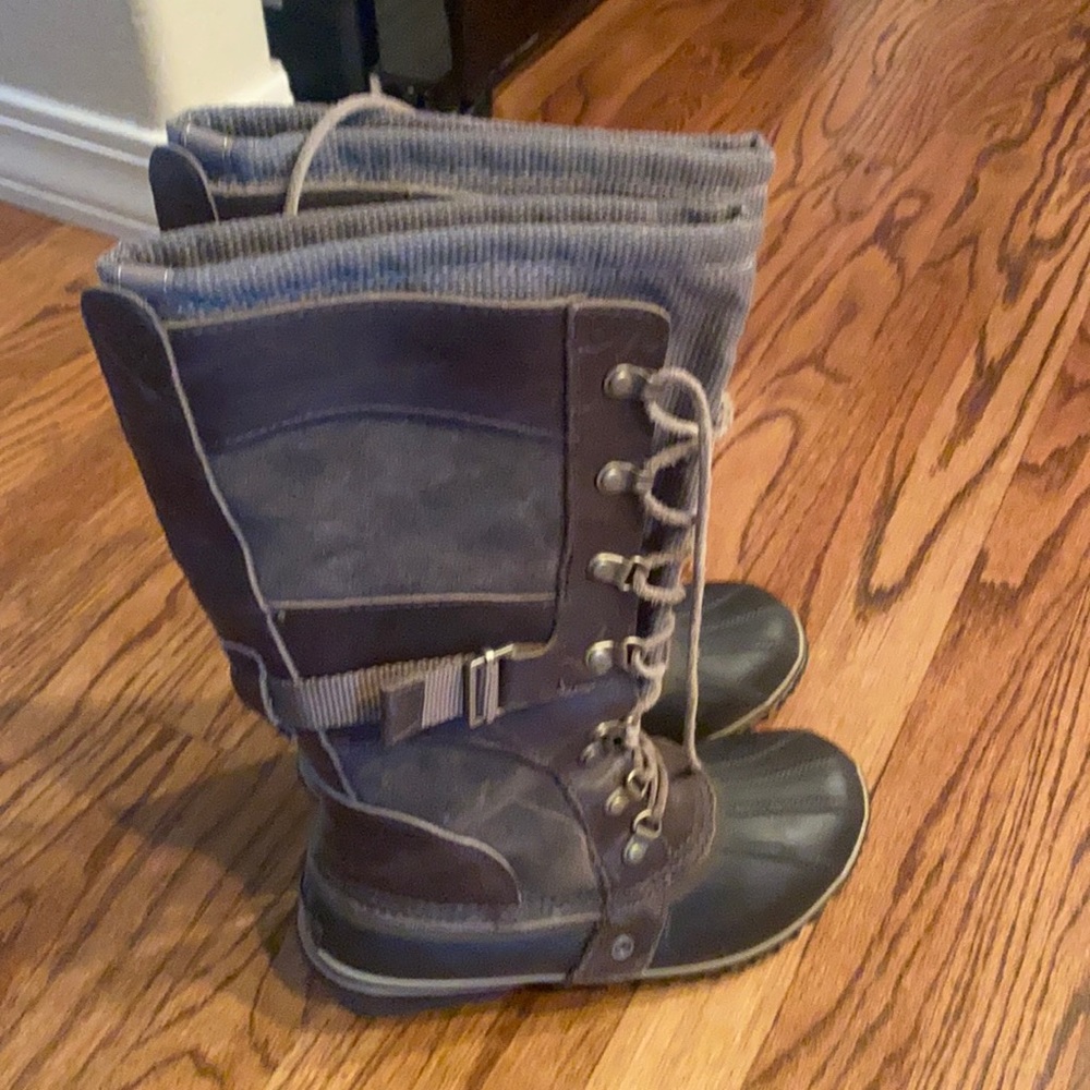 Sorel Boots Size 7.
